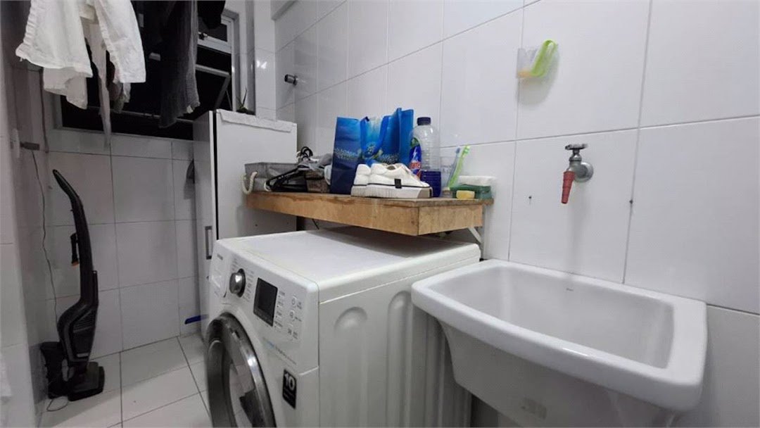 Apartamento Residencial à venda, Gonzaga, Santos - AP1115.