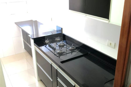 Apartamento à venda com 2 quartos em Vila Mazzei, São Paulo, SP