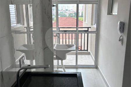 Apartamento à venda com 2 quartos em Vila Vitório Mazzei, São Paulo, SP