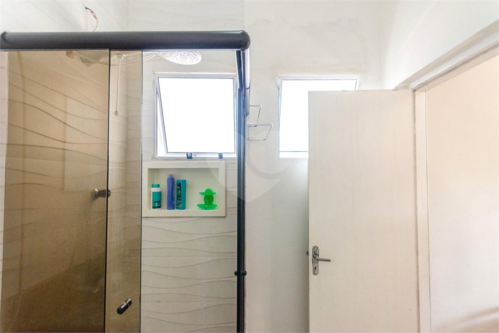 Casa à venda ou para alugar com 4 quartos, sendo 3 suítes,  em Jardim Vivan, São Paulo, SP