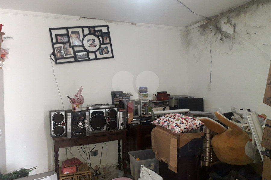Casa à venda com 4 quartos, sendo 2 suítes, em Santana, São Paulo, SP