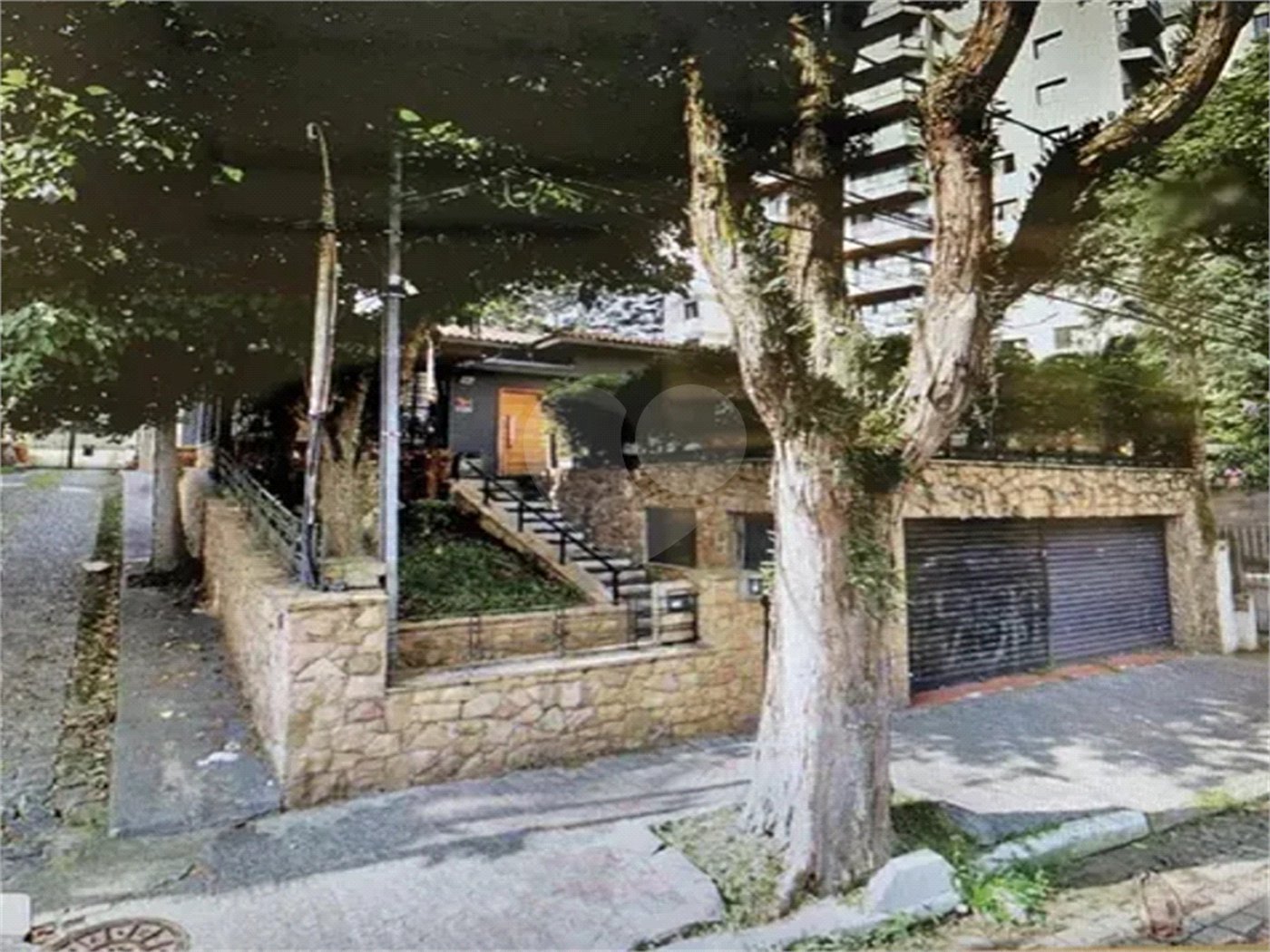 Casa à venda com 8 quartos em Saúde, São Paulo, SP