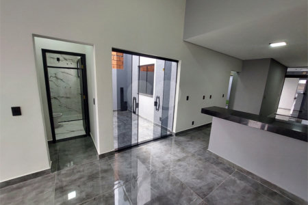 Casa à venda com 3 quartos, sendo 1 suíte, no condomínio Horto Florestal Villagio, Sorocaba - SP