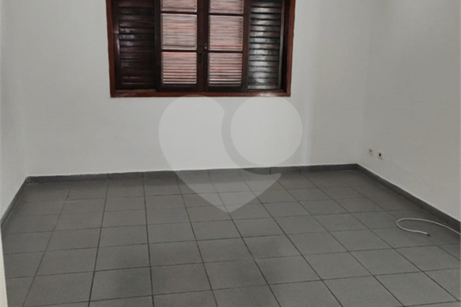 Sobrado à venda com 3 quartos, sendo 1 suíte, em Vila Nova Mazzei, São Paulo, SP