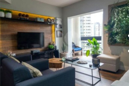 Apartamento à venda com 3 suítes em Vila Andrade, São Paulo, SP