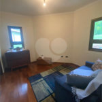 Casa à venda com 4 suítes no condomínio Vale da Santa Fé, Vinhedo - SP