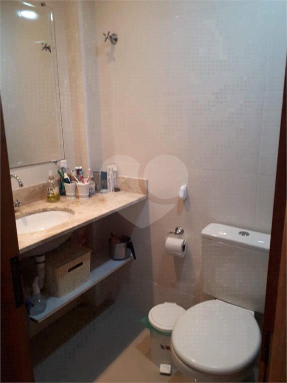 Apartamento à venda com 3 quartos em Vila Constança, São Paulo, SP