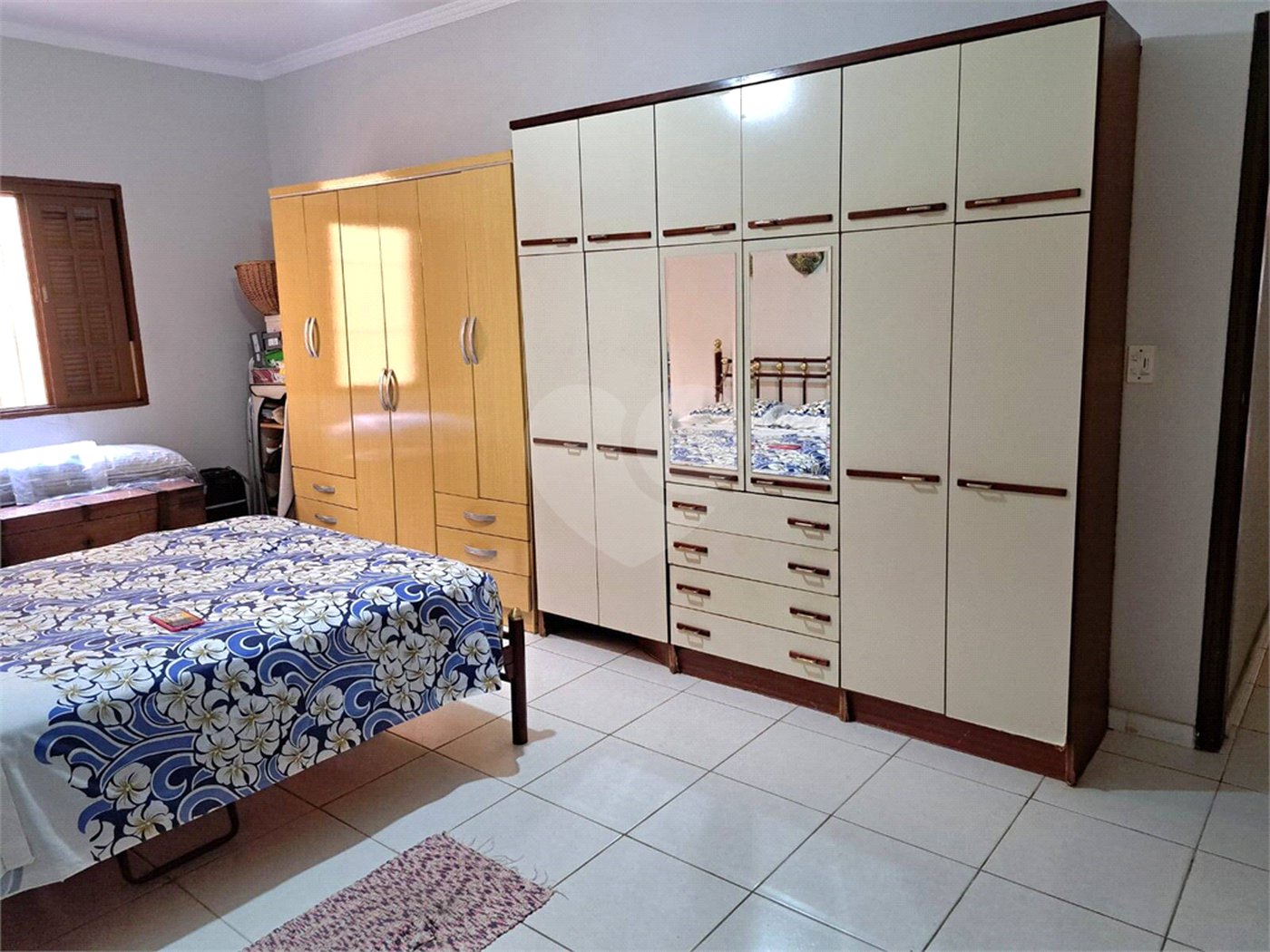 Casa à venda com 2 quartos, sendo 1 suíte,  em Jardim Saira, Sorocaba, SP