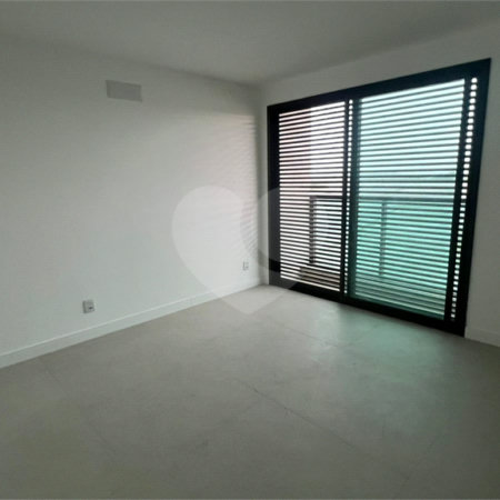 Apartamento à venda com 2 quartos, sendo 1 suíte, em Nova São Pedro, São Pedro da Aldeia, RJ