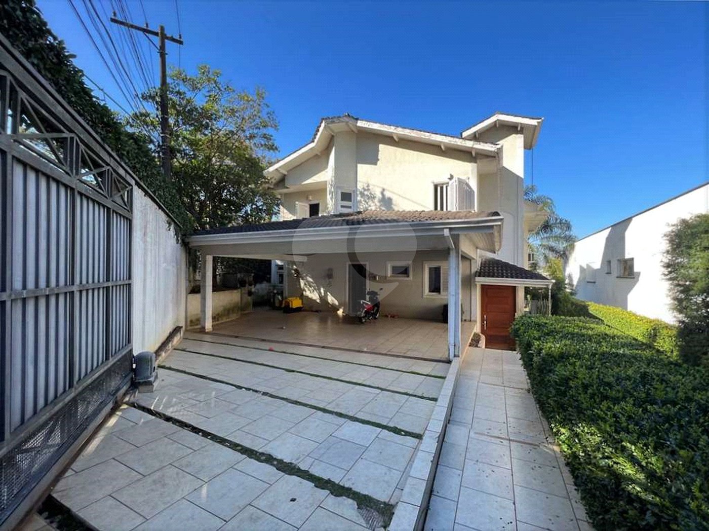 Casa à venda com 4 suítes em Vila Santo Antônio, Cotia, SP