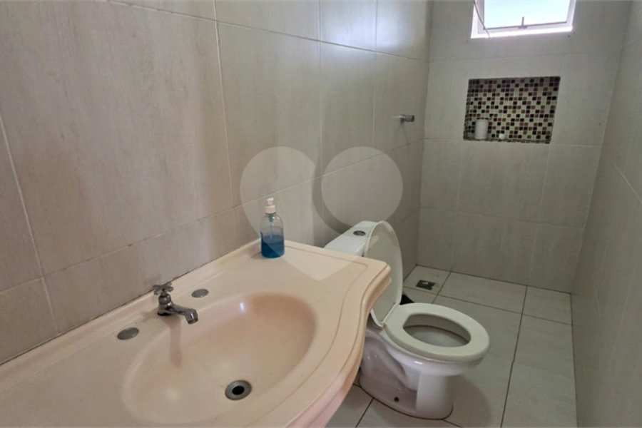 Casa Térrea à venda ou para alugar com 8 quartos, sendo 4 suítes, em Vila Pereira Barreto, São Paulo, SP