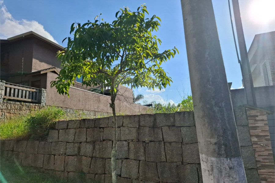 Terreno à venda no condomínio Itaguaçu da Cantareira, São Paulo - SP