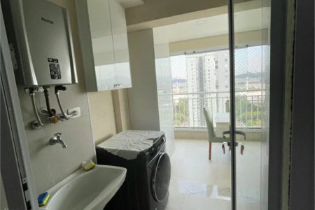 Apartamento à venda com 2 quartos, sendo 1 suíte, em Vila Anastácio, São Paulo, SP