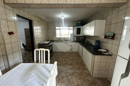 Casa à venda com 3 quartos, sendo 1 suíte, em Jardim Nova Poá, Poá, SP