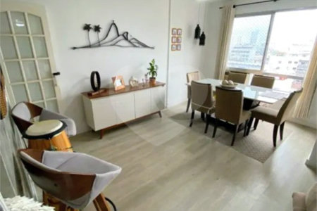 Apartamento à venda com 3 quartos, sendo 1 suíte,  em Grajaú, Rio de Janeiro, RJ
