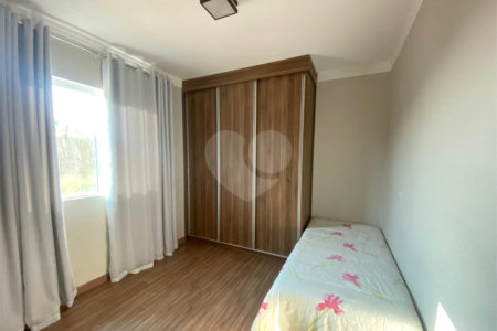 Casa à venda com 3 quartos, sendo 1 suíte,  em Parque Almerinda Pereira Chaves, Jundiaí, SP