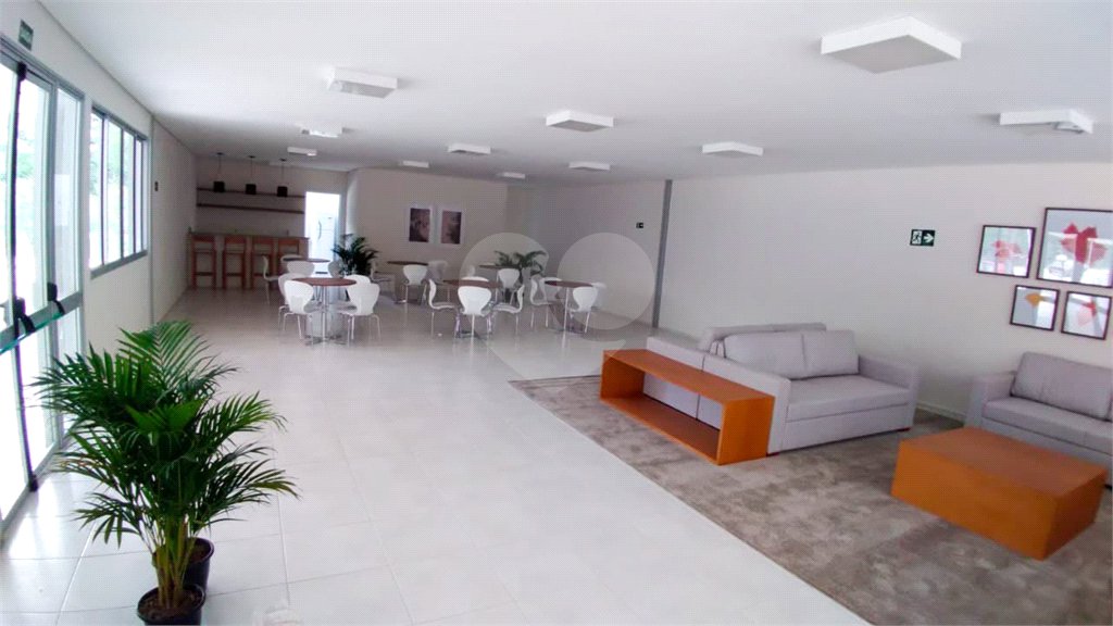 Apartamento à venda com 2 quartos em Parque Ipê, São Paulo, SP