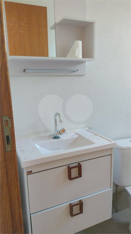 Sobrado à venda com 2 quartos, sendo 1 suíte, em Jardim Maristela II, Atibaia, SP