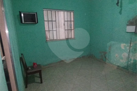 Casa à venda com 3 quartos, sendo 1 suíte, em Campo Grande, Rio de Janeiro, RJ