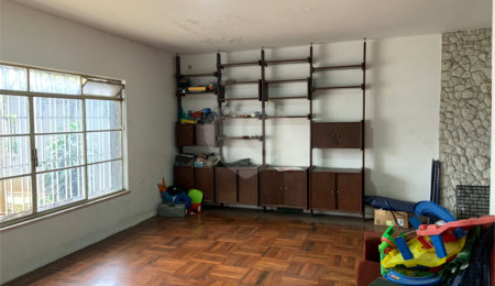 Casa à venda com 3 quartos em Cidade Vargas, São Paulo, SP
