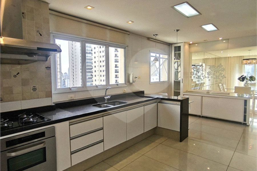 Apartamento à venda com 4 quartos, sendo 3 suítes, em Santana, São Paulo, SP