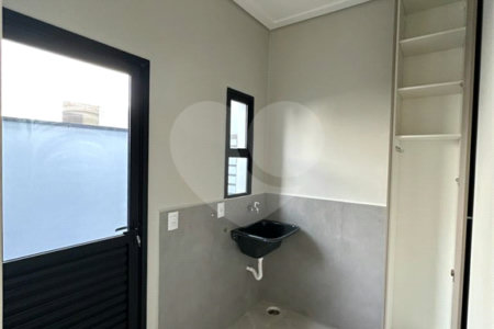 Casa à venda com 3 quartos, sendo 1 suíte,  no condomínio Lagos D Icaraí, Salto - SP
