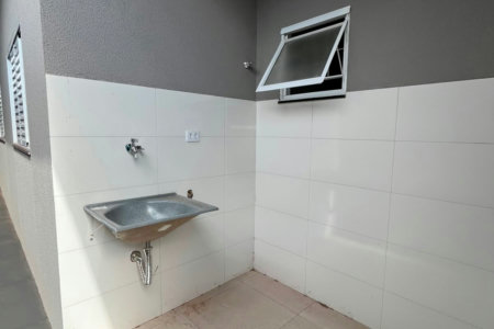 Casa à venda com 2 quartos, sendo 1 suíte,  em Nova Tres Lagoas, Três Lagoas, MS