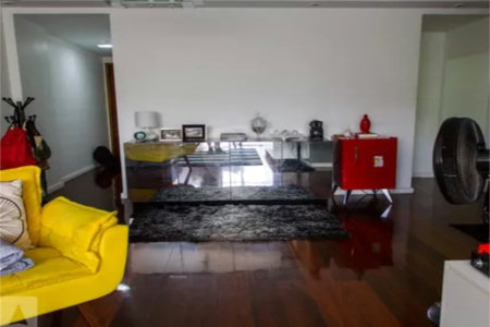 Apartamento à venda com 4 quartos, sendo 1 suíte, em Tijuca, Rio de Janeiro, RJ