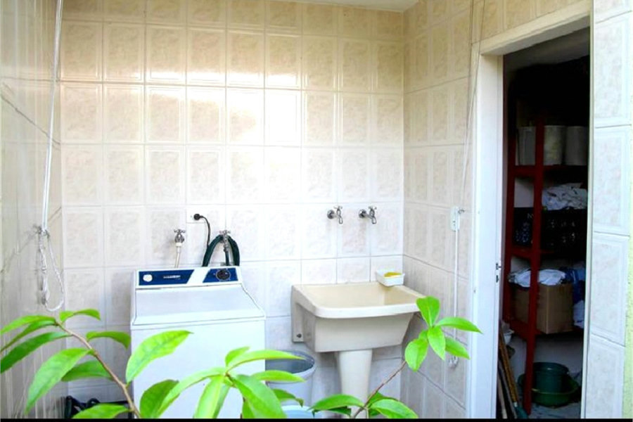 Sobrado à venda com 3 quartos, sendo 1 suíte, em Tremembé, São Paulo, SP