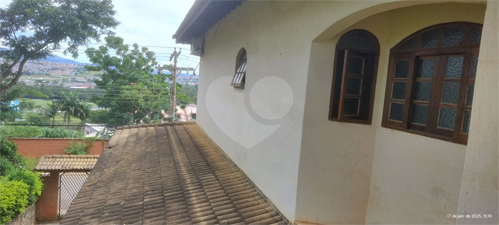 Chácara à venda com 4 quartos, sendo 3 suítes, em Campos de Atibaia, Atibaia, SP