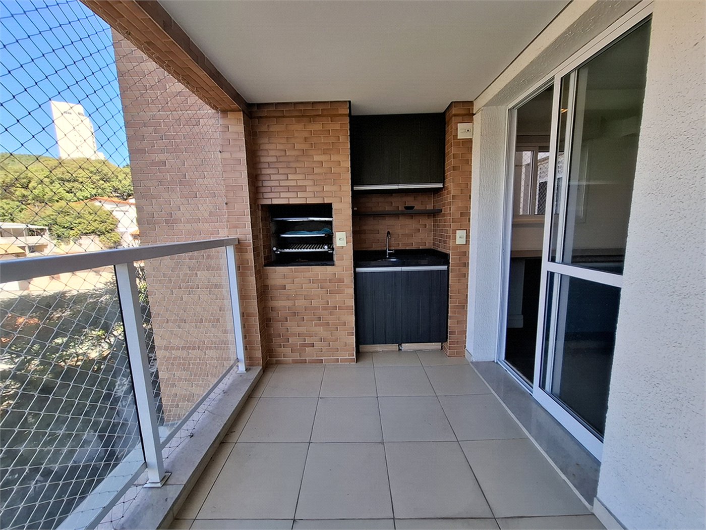 Apartamento à venda com 3 suítes em Vila Ipojuca, São Paulo, SP