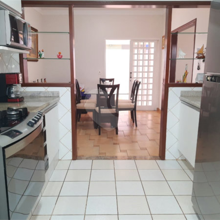 Casa à venda com 3 quartos, sendo 1 suíte, no condomínio Vila Real Bonfim Paulista, Ribeirão Preto - SP