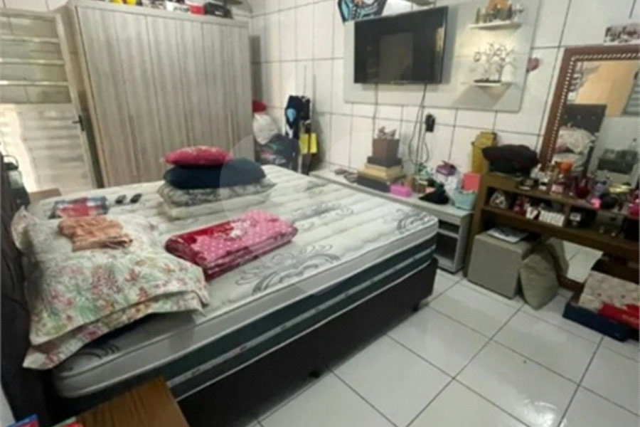 Casa de Vila à venda com 3 quartos, sendo 1 suíte,  em PARQUE EDU CHAVES, São Paulo, SP