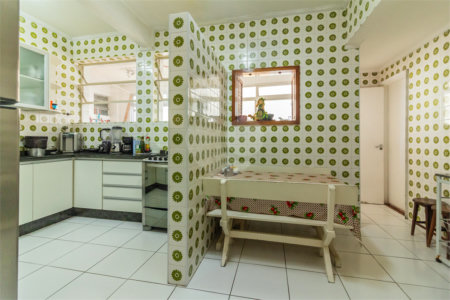 Apartamento à venda com 3 quartos, sendo 1 suíte,  em Santa Cecília, São Paulo, SP