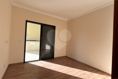 Casa à venda com 3 suítes no condomínio Village Ipanema 1, Araçoiaba da Serra - SP