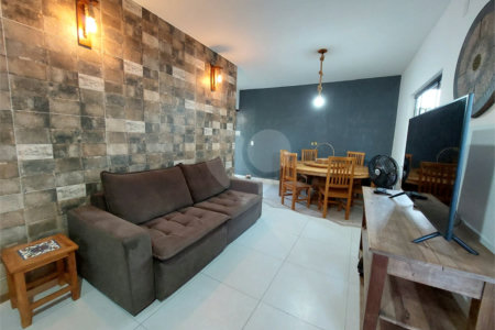 Casa à venda com 2 quartos, sendo 1 suíte,  em São José, Armação dos Búzios, RJ