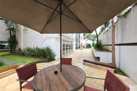 Apartamento à venda com 3 quartos, sendo 1 suíte, em Indianópolis, São Paulo, SP