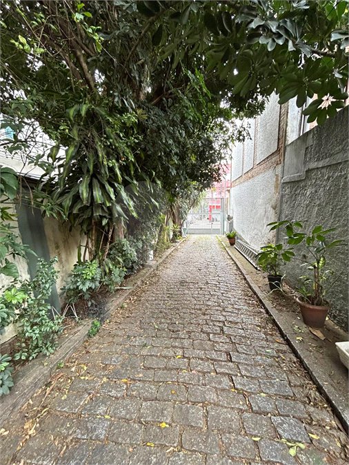 Casa de Vila para alugar com 4 suítes em Vila Romana, São Paulo, SP