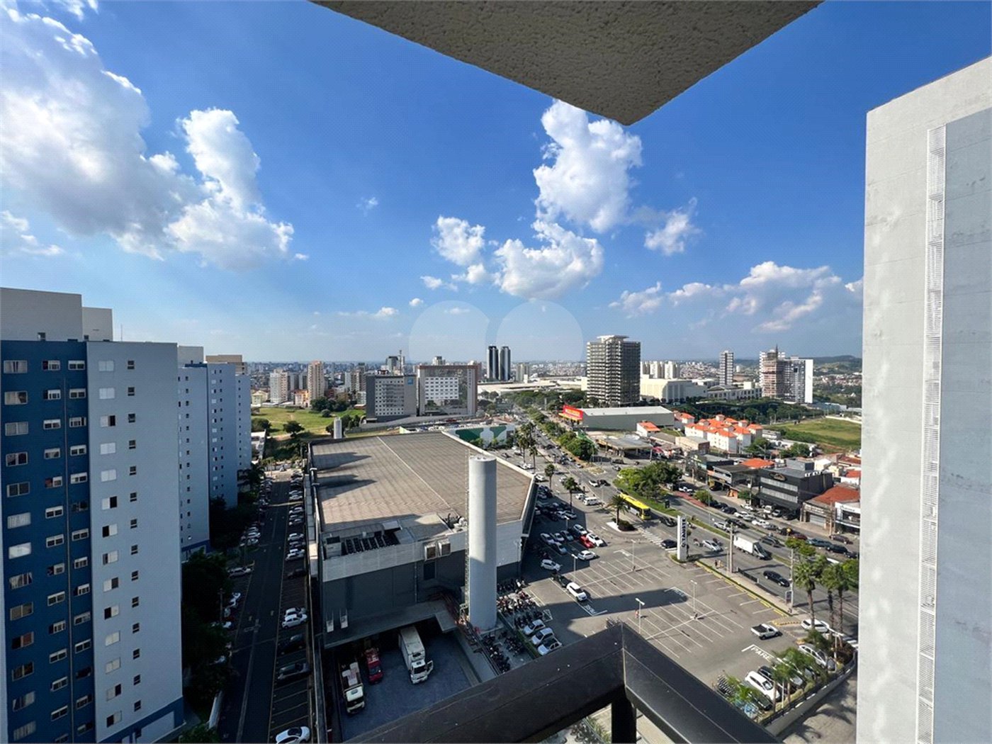 Apartamento à venda com 2 suítes em Parque Campolim, Sorocaba, SP