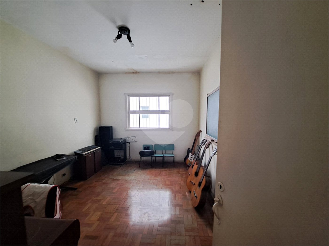 Sobrado à venda ou para alugar com 12 quartos em Vila Nova Conceição, São Paulo, SP
