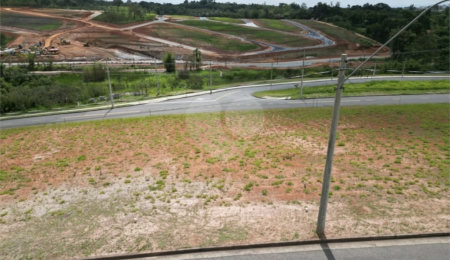 Terreno à venda no condomínio Paradise Gardens I, Mogi das Cruzes - SP