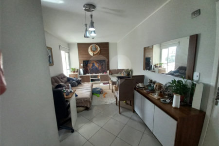 Apartamento à venda com 2 quartos em Vila Mazzei, São Paulo, SP