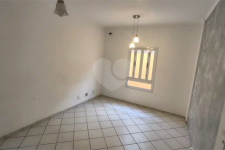 Apartamento à venda com 2 quartos, sendo 1 suíte, no Centro, Vinhedo, SP