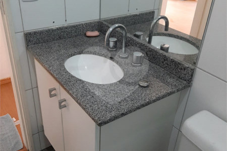 Apartamento à venda ou para alugar com 3 quartos, sendo 1 suíte,  em Vila Suzana, São Paulo, SP