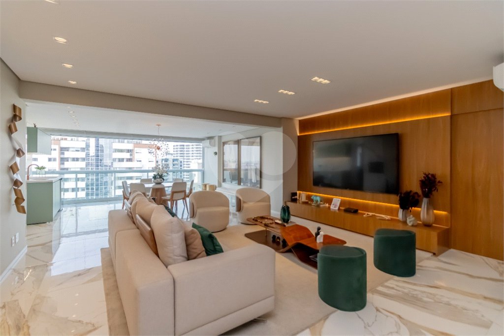 Apartamento à venda com 3 suítes em Vila Mascote, São Paulo, SP