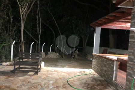 Casa à venda com 6 quartos, sendo 4 suítes,  no condomínio Acmti - Colinas do Mosteiro, Terras de Itaici e Recanto dos Pássaros, Indaiatuba - SP