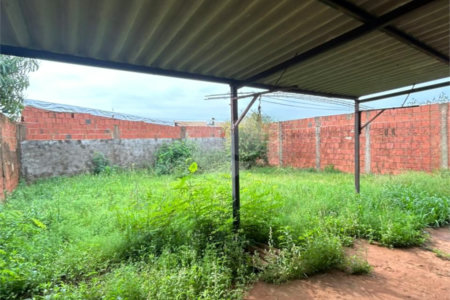 Casa à venda com 2 quartos em Residencial Kamel Saad, Ponta Porã, MS