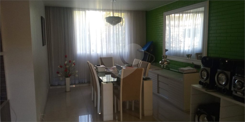 Casa à venda com 6 quartos, sendo 3 suítes, em Vila Isabel, Rio de Janeiro, RJ
