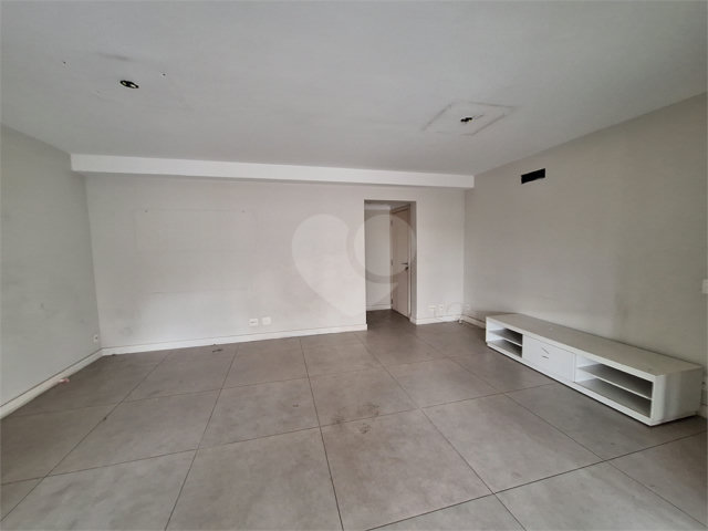 Apartamento à venda com 3 suítes em Vila Maria, São Paulo, SP
