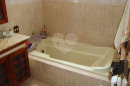 Casa à venda com 3 quartos, sendo 1 suíte, em Roseira, Mairiporã, SP